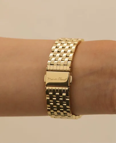 Vista 6 de Correa de reloj de siete eslabones para Apple Watch Series 11, 10, 9, 8, 7, 6, 5, 4, 3, 2, 1 y SE 3/2/1 para mujer, elegante correa de metal de Oro