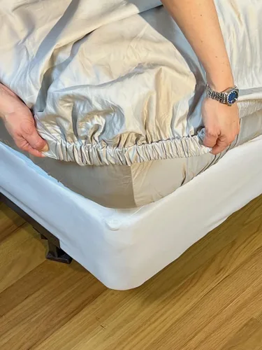 Vista 10 de Effortless Bedding - Sábana bajera semiajustable patentada, 100% algodón egipcio Giza, algodón de fibra extra larga (ELS), tejido satinado de 500