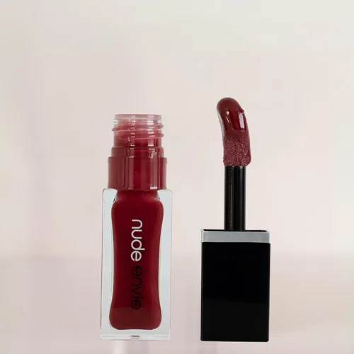 Vista 14 de nude envie - Brillo de labios - Acabado de alto brillo - Hidratante y fácil aplicación - Hidratación de lujo - Fórmula antiadherente - Con vitamina