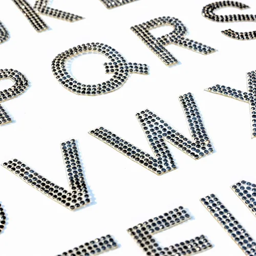 Vista 6 de 34 calcomanías de letras del alfabeto con diamantes de imitación, letras A-Z, autoadhesivas para planchar, calcomanías para autos, artes