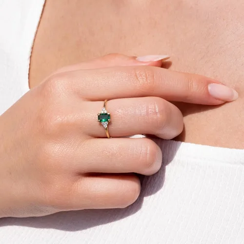 Vista 2 de Anillo de esmeralda de oro de 14 quilates Anillo de esmeralda y diamantes de oro macizo de 14 quilates para mujer Anillos apilables Anillo