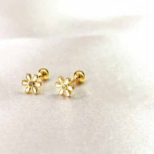 Vista 5 de Aretes de cartílago de margarita pequeña de 18 G para mujeres y niñas, plata de ley 925, chapados en oro de 14 quilates, mini lindos con circonita
