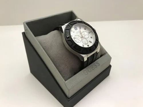 Vista 4 de guess - Force - Reloj analógico de cuarzo para hombre con pulsera de goma W0674G3 Negro - Reloj de cuarzo