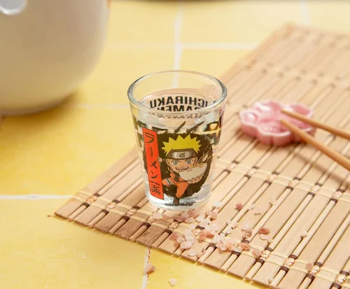 Vista 4 de Naruto: Shippuden Ichiraku Ramen LookSee - Caja ciega misteriosa Incluye 5 coleccionables de anime