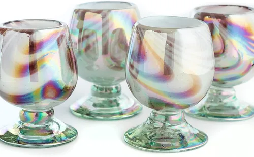 Vista 15 de Vasos de Chupito de Tequila Auténticos Mexicanos Soplados a Mano - Juego de 4 - 2 oz - Mini Vasos de Coñac - Base Pesada - Coñac (Aurora Boreal)