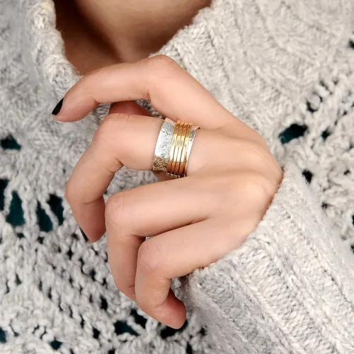 Vista 4 de Boho-Magic Anillo giratorio de plata de ley 925 para mujer con 4 anillos de latón para ansiedad, banda ancha gruesa, Metal