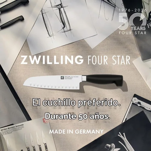 Vista 10 de ZWILLING Four Star 7-inch Hollow Edge Santoku Knife Negro/ acero inoxidable
