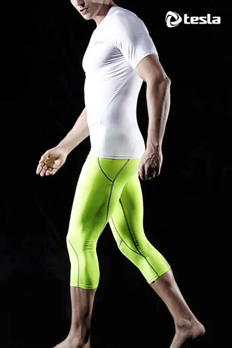 Vista 3 de TSLA Pantalones de compresión 34 para hombre, mallas de entrenamiento para correr, leggings atléticos capri de secado fresco, capa base de yoga