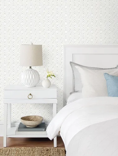 Vista 3 de Lillian August NextWall Luxe Haven Boho Grid - Papel tapiz autoadhesivo (Argos gris y amarillo)