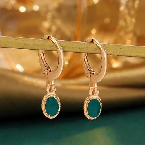 Vista 2 de W WEILIRIAN Aretes colgantes de cuentas verdes bohemias, aretes de gota ovalados, aretes de aro minimalistas, joyería para mujeres y niñas, regalos