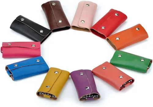 Vista 6 de Funda de cuero para llaves para mujeres y hombres con hebilla para llavero (negro)