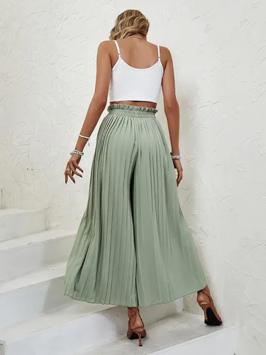 Vista 2 de OYOANGLE Conjunto de 2 piezas para mujer con camiseta corta y pantalones plisados de pierna ancha