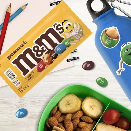 Vista 7 de M&M'S Caramelo de maní, bolsa de cacahuetes de chocolate con leche, 1.74