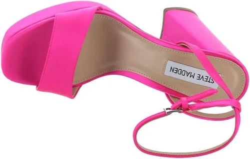 Vista 2 de Steve Madden Sandalias de tacón Lessa para mujer