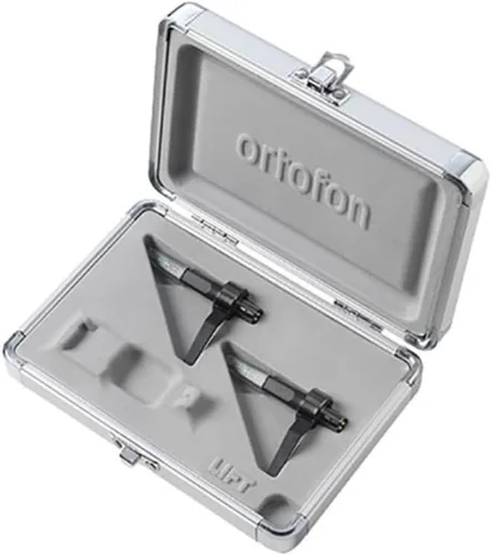 Vista 7 de Ortofon Concorde MkII Mix CC Twin Cartuchos con lápiz óptico esférico (negro) Paquete con cepillo de fibra de carbono Liquid Audio y paño de pulido