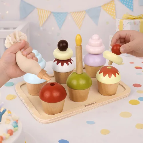 Vista 2 de Juguetes de madera para cupcakes, 21 piezas, juguetes de comida para hornear con coberturas intercambiables, regalo de fiesta de té Montessori