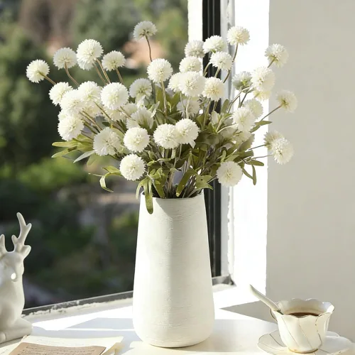 Vista 13 de Mini flores artificiales de crisantemo, 10 tallos de pompón sintético para arreglos de jarrón, decoración del hogar (beige)