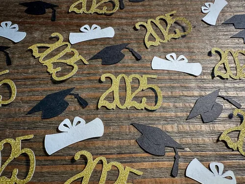 Vista 3 de Gold 2025, Graduation Cap, and Diploma Graduation Party Confetti