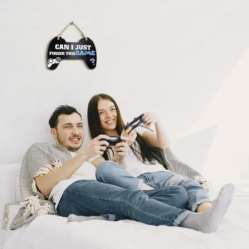 Vista 2 de Jetec Cartel de juego para dormitorio, controlador de madera, placa colgante de gamer, cita de juegos, letrero de puerta colgante para niños