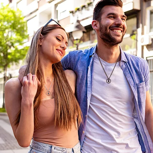 Vista 4 de ZELORES Collares a Juego para Parejas Collar con Colgante para Mujeres y Hombres Anillos de Promesa a Juego Juego de Colgantes Collar de Pareja