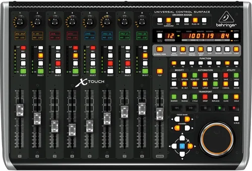 Vista 3 de Behringer X-TOUCH Superficie de control universal con 9 faders motorizados táctiles, Scribble Strips de LCD e interfaz Ethernet/USB/MIDI