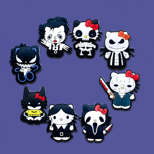 Vista 4 de Dijes de zapatos de dibujos animados de Halloween para decoración de sandalias, pulseras, dijes de terror para adultos, adolescentes, niños