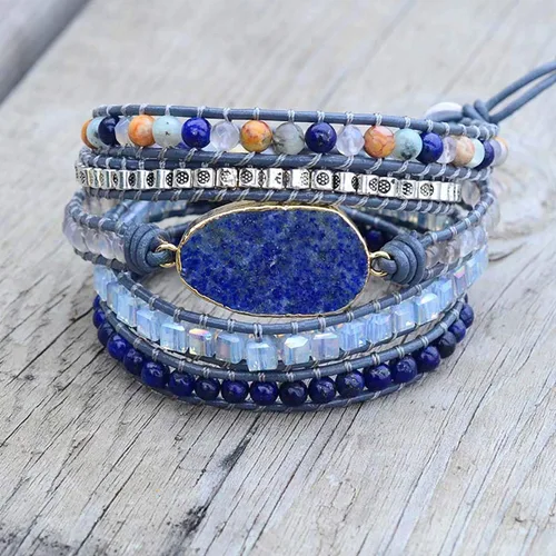 Vista 7 de Pulseras bohemias hechas a mano de piedra natural con cuentas de cristal de turquesa