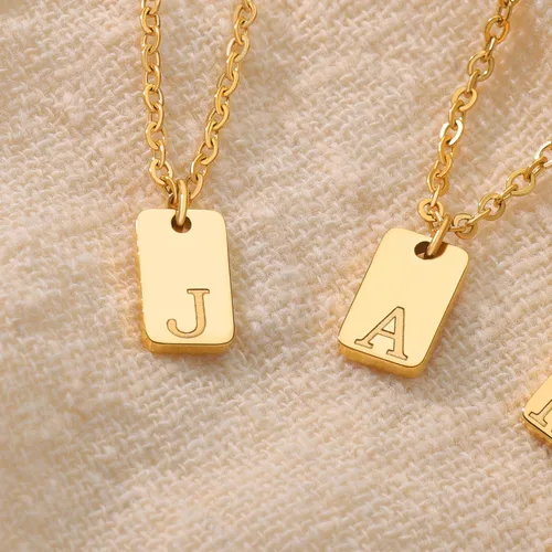 Vista 7 de YANCHUN Collares con inicial en capas para mujer, collar con dije de letra apilable, delicado collar de oro para mujer, cosas de moda, gargantilla