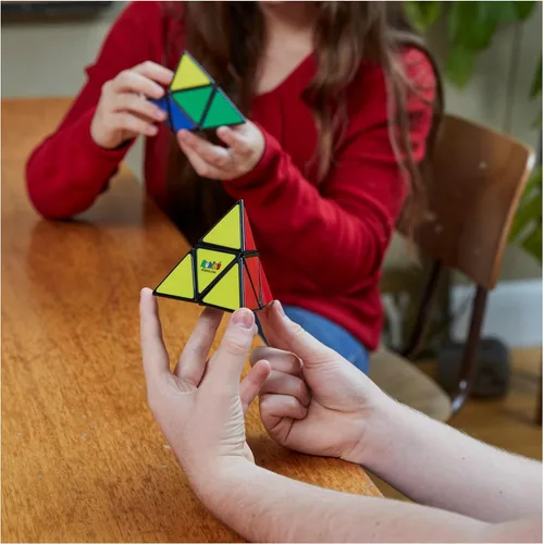 Vista 5 de Rubik's Cubo, pirámide, pirámide de Rubik's para resolver problemas, rompecabezas clásico a juego de colores, juguete para ansiedad, rompecabezas