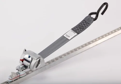 Vista 2 de Q'Straint QRT Deluxe Retractor para L Track No de pedido: Q8-6200-L