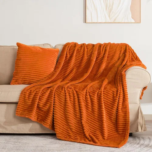 Vista 93 de Vessia - Manta de forro polar de franela (50x70 pulgadas), manta 3D de jacquard negra, esponjosa y cálida para sofá, sillón, cama, silla, 300GSM