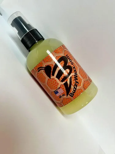 Vista 3 de Liquid BuzzyWaxx - Condimento de hierro fundido y acero al carbono