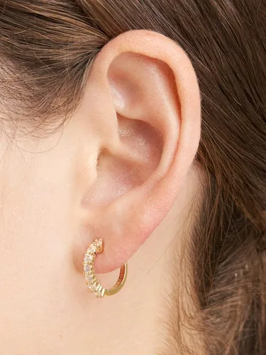 Vista 3 de Tienda Essentials Aretes de aro de plata de ley con bisagras (anteriormente colección Tienda)
