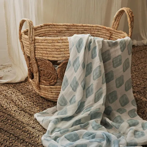 Vista 3 de Gllquen Baby Mantas Envolventes de Muselina Paquete de 4 Mantas Receptoras Transpirables (35" x 40") Mantas Suaves para Bebés para Niñas y Niños