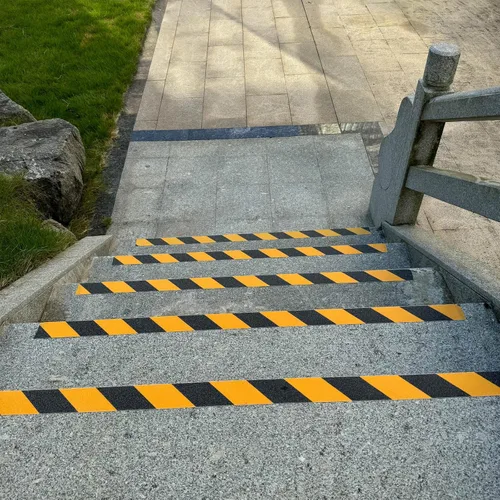 Vista 3 de Cinta de agarre de seguridad antideslizante de 2 pulgadas x 60 pies, banda de rodadura antideslizante para escaleras, escalones, pisos, zonas