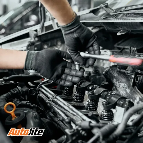Vista 5 de Autolite Platinum AP5263 Bujías de repuesto para automóviles (paquete de 4)