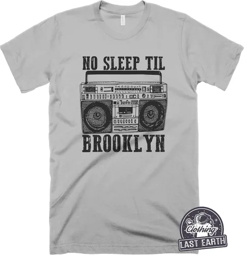 Vista 5 de Oldschool Boombox Tshirt No Sleep Til Brooklyn Shirt Vintage Graphic Tees Music Shirts Hip Hop Shirt Retro Radio Shirt