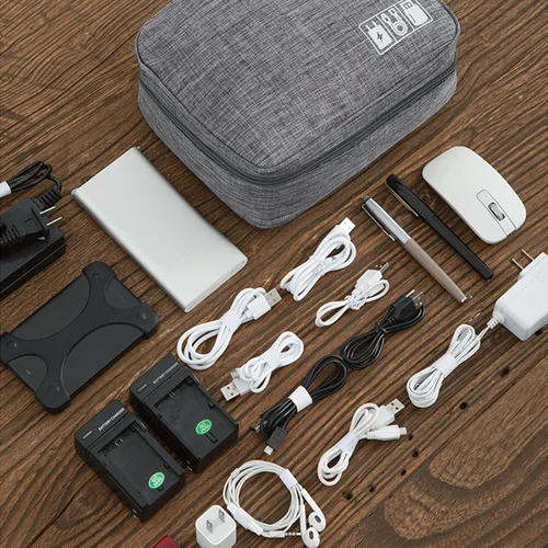 Vista 6 de Estuche Organizador Pequeño para Dispositivos Electrónicos USB Cargador Accesorios Ratón Cable de Teléfono Tarjeta SD Banco de Energía Auriculares