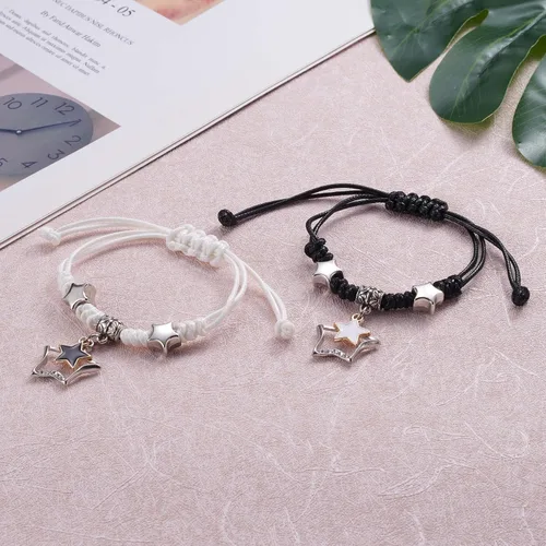 Vista 4 de Aesnefe Pulseras para parejas para 2 personas Pinky Promise a juego para parejas, regalos de relación de larga distancia para novio, aniversario
