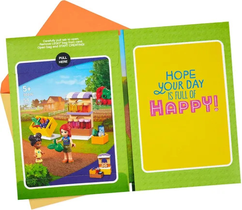 Vista 2 de Hallmark Tarjeta de cumpleaños para niños con Legos (kit de construcción Friends Market, a partir de 5 años)