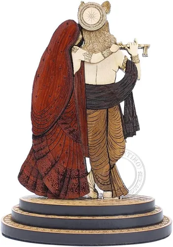 Vista 4 de Estatua tallada en madera de Radha Krishna de 4 pulgadas en maderas duras exóticas - Ídolo de Radha Krishna de madera multicapa hecho a mano