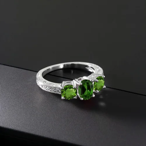 Vista 20 de Gem Stone King Anillo de compromiso de 3 piedras preciosas de oro blanco de 10 quilates con piedra natal y diamantes cultivados en laboratorio