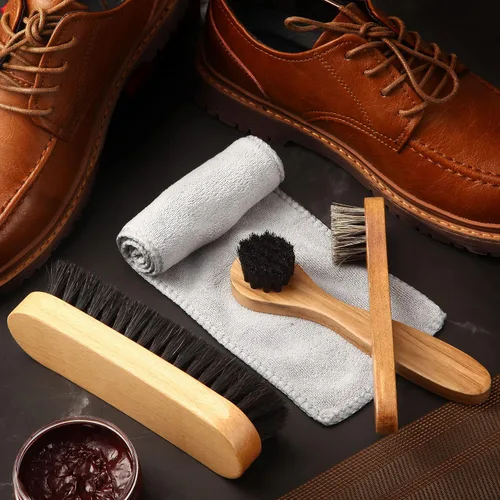 Vista 6 de Kit de 4 cepillos para zapatos de pelo de caballo, aplicadores de limpieza de piel, botas, cepillos de cuidado de gamuza con paño de microfibra