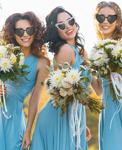 Vista 6 de 10 pares de gafas de sol para dama de honor con forma de corazón para mujer fiesta boda propuesta
