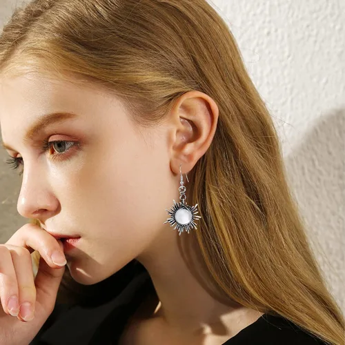 Vista 7 de Aretes colgantes vintage bohemios de ópalo con forma de sol y luna, piedra de luna, gancho de piedra natural, bohemios para mujeres y niñas, joyería