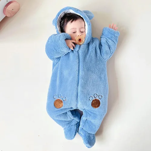 Vista 5 de Poyxiany Mameluco de invierno con capucha para bebé, niñas y niños, con orejas de oso, de forro polar, traje de franela, lindo y cálido