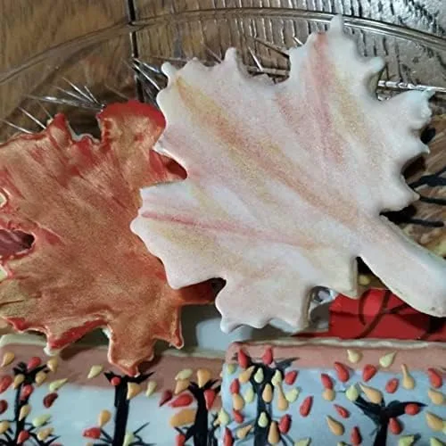 Vista 4 de Sweet Prints Inc Maple Leaf (outline) Cookie Cutter - Dishwasher Safe (XS - 2")