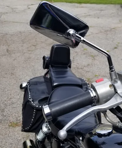 Vista 7 de Perno cromado de motocicleta universal para manillar retrovisor, espejos laterales para Harley Kawasaki Suzuki Aprilia Street Bike Cruiser Scooter