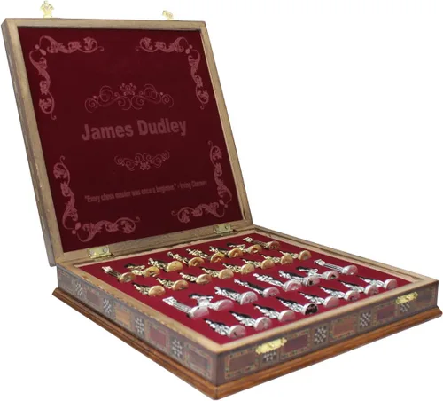 Vista 6 de Regalo perfecto para hombre: juego de ajedrez de lujo personalizable