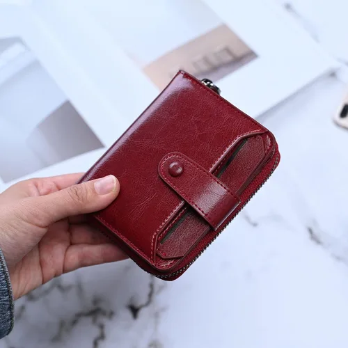 Vista 2 de Carteras pequeñas para mujer, con bloqueo RFID, de cuero, con cremallera, bolsillo para monedas, tarjetero, con ventana de identificación, Rojo vino